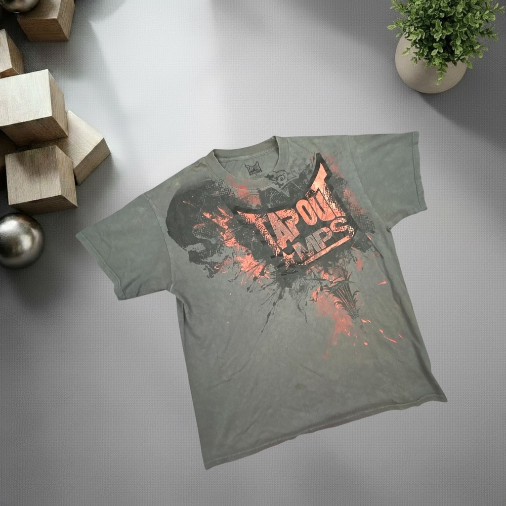 Vintage‎ Tapout MPS Graphic T-Shirt Olive Green Red Y2K MMA Skater Grunge Large